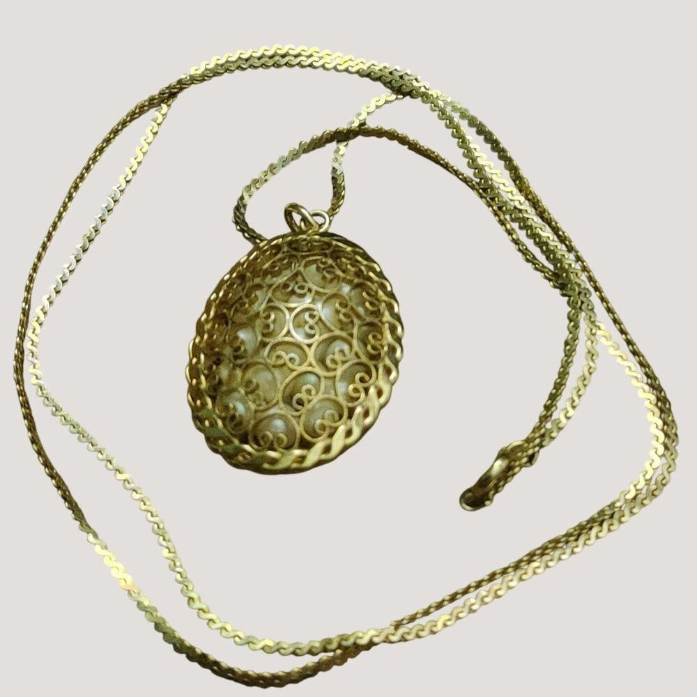 Oval Pendant Necklace Vintage Gold Tone Filigree Faux Pearl Embellished Elegant